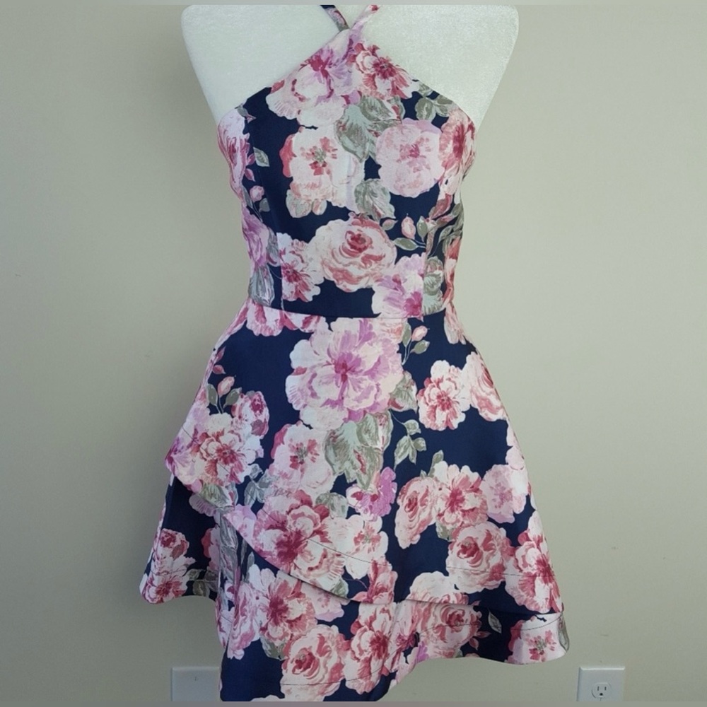 Xtraordinary size 11 formal dress